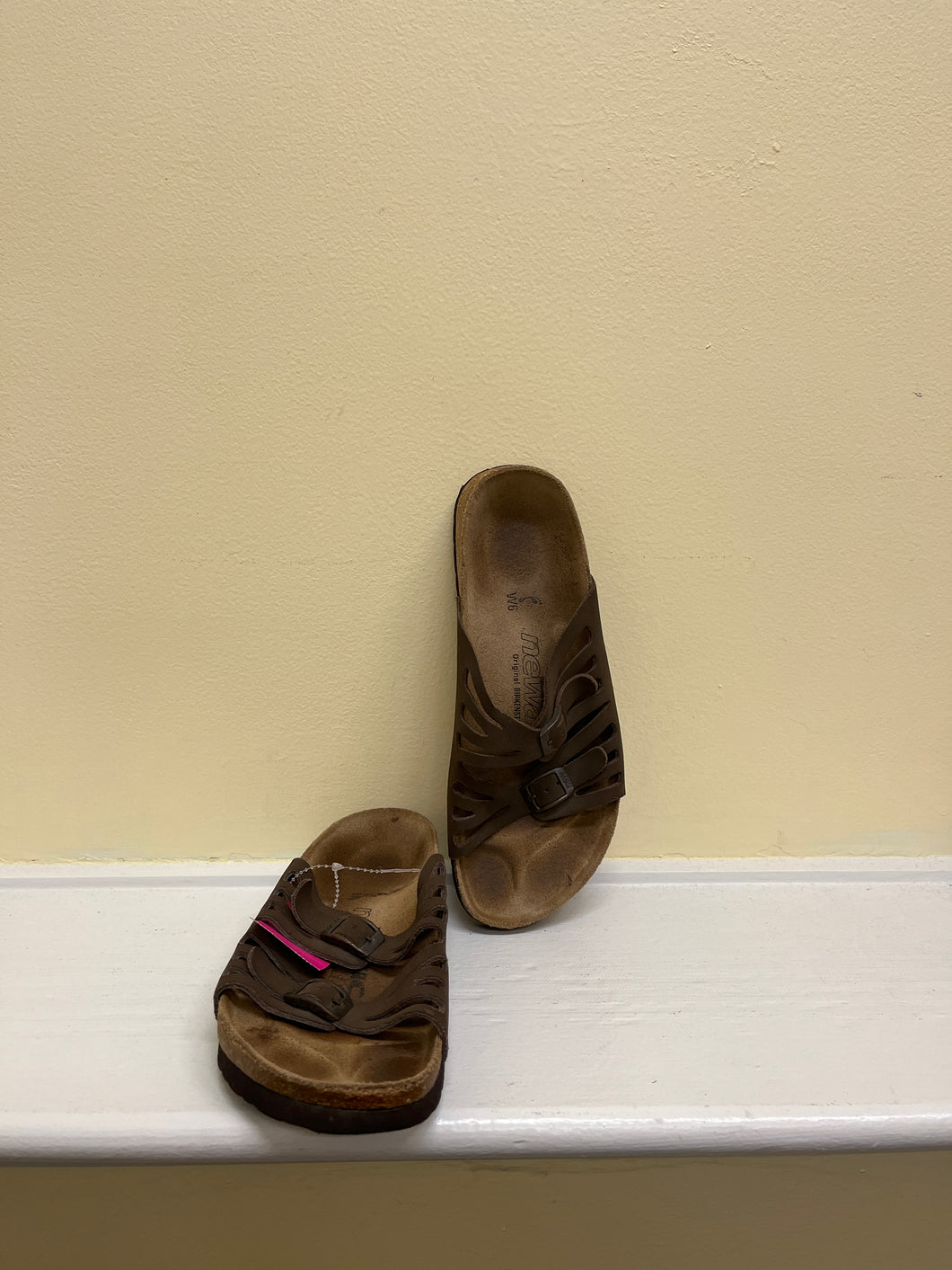 Birkenstock Size 6 Brown Sandals